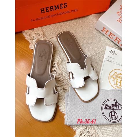 รองเท้า hermes ราคา